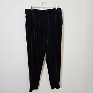 Old Navy Black Velvet Joggers XL